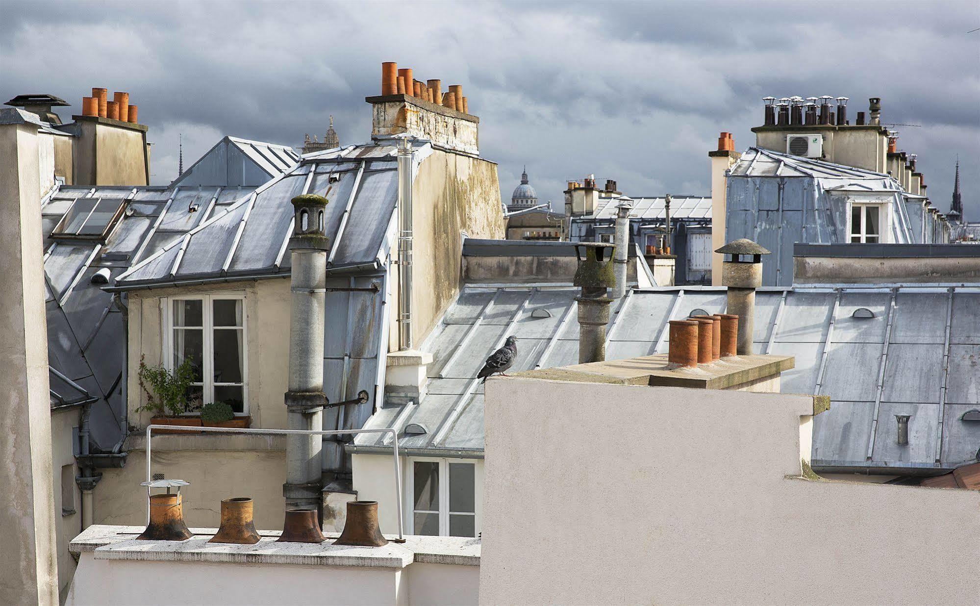 Hotel Le Relais Des Halles Paris Exterior photo